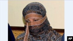 Asia Bibi, yang telah delapan tahun mendekam di penjara menunggu eksekusi mati atas tuduhan penistaan agam, akhirnya dibebaskan.