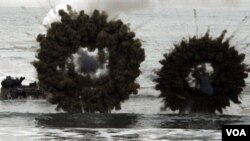 Angkatan Laut Korea Selatan dan Amerika saat melakukan latihan militer bersama (foto: dok).