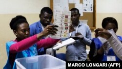 Vem mais um partido para a lista