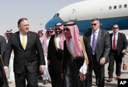 Mike Pompeo llega el martes 16 de octubre de 2018 a Arabia Saudí.