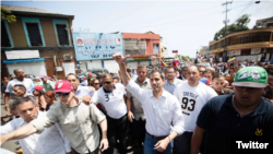 El líder opositor explicó que la movilización por el país será una nueva etapa en la lucha por conseguir la salida del presidente en disputa Nicolás Maduro. Foto: Tomada de la cuenta de Twitter de la Asamblea Nacional.