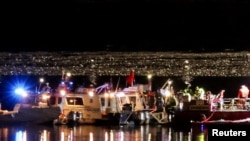 Спасательные работы на месте катастрофы вблизи Международного аэропорта имени Рональда Рейгана. 30 января 2025 г. 