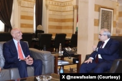 تام باراک، نماینده ویژه ایالات متحده در امور سوریه و سفیر آمریکا در ترکیه با نخست وزیر لبنان دیدار کرد