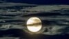 Earth Lost Significant Portion of Atmosphere to Moon, New Study Suggests 