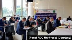 Les ministres de l'Éthiopie, de l'Égypte et du Soudan lors des pourparlers sur le barrage de la Renaissance sur le Nil, à Kinshasa, RDC, le 6 avril 2021 (Panel RDC UA-Press)