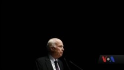 Джон Маккейн поділився головними побажаннями зі світом у своїй книзі мемуарів «Невгамовна хвиля». Відео