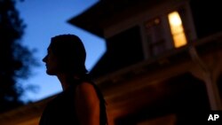 "Ko'rinmas farishtalar" 6000 dan oshiq ayolni seks bizneslari changalidan qutqargan 