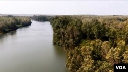 The Kwanza River in Angola was an important trade route — and people who lived near its banks got swept up in the slave trade. 