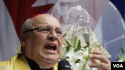 Opositores al régimen cubano reprochan al cardenal Jaime Ortega no haber oficiado misa por los disidentes muertos en la isla.