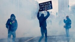 Les syndicats français protestent contre la réforme de l'âge de la retraite