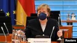 U Nemačkoj građani kao drugu dozu dobijaju Fajzer i Moderna vakcinu