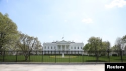 Una imagen de la fachada principal de la Casa Blanca en Washington DC, el 7 de abril de 2021.