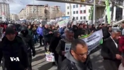 Li Amedê Çalakî û Helmetên Piştgîrîya Zimanê Kurdî