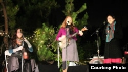 VOCO live at the Polish Plantation, Los Angeles, CA (Photo: Simone McSparran)