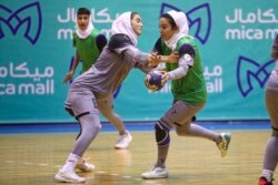 تمرین تیم ملی هندبال بانوان برای حضور در رقابت‌های جهانی اسپانیا