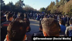 اعتصاب کارگران شرکت لاستیک بارز در کرمان