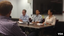 Jorj Vashington universitetida kechgan muhokamada Markaziy Osiyoni chuqur o'rganib kelayotgan tahlilchi-olimlar Erika Marat, Erik Maglinchi va Shon Roberts munozara qildi. 