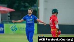 عظمت الله عمرزي د زمبابوې څلور لوبغاړي‌ وسوځول