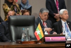 Kursi pemimpin Myanmar dibiarkan kosong selama KTT ASEAN-Jepang di Jakarta, 6 September 2023. (Photo: via AP)