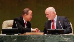 L'envoyé spécial de VOA Afrique à New York, Timothée Donangmaye