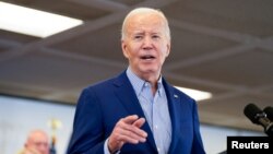 El presidente de Estados Unidos, Joe Biden, pronuncia un discurso en la sede de United Steel Workers en Pittsburgh, Pensilvania, el 17 de abril de 2024.