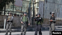 Des soldats israéliens dans la ville de Bethléem, 22 janvier 2016.