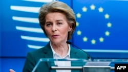 European Commission President Ursula von der Leyen speaks during a joint press conference after a G7 Leaders' videoconference on COVID-19 at the EU headquarters in Brussels on March 16, 2020. - Ursula von der Leyen on March 16 proposed that the EU.