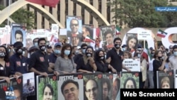 راهپیمایی انجمن خانواده‌های جان‌باختگان پرواز پی‌اس‌۷۵۲ در تورنتو (آرشیو)