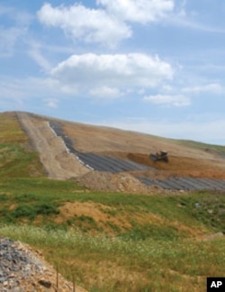 Gulf Coast landfills are receiving tons of oil spill cleanup waste.