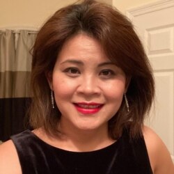 អ្នកស្រី​ សុបិន ពិន ​រស់នៅ​ក្នុង​ក្រុង​ឡូវែល ​រដ្ឋ​ម៉ាស្សាជូសិត​ និង​ជា​ស្ថាបនិក​បណ្តាញ​ព័ត៌មាន ​Khmer Post U.S.A។ (រូបថត​ផ្ដល់​ឲ្យ)