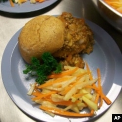 A sloppy Joe and jicama apple salad make up the winning student chef entry in the Iron Chef School Lunchroom competition.