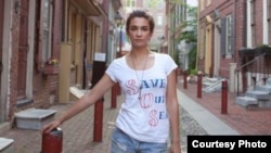 This United by Blue t-shirt, as seen on the company's website, sells for $34. (Courtesy United by Blue)