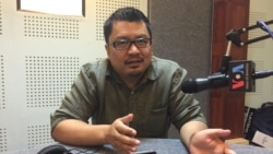 បទសម្ភាសន៍ VOA ជាមួយ​លោក​អ៊ូ វីរៈ​ នាយក​វេទិកា​អនាគត​អំពី​ការ​វិវត្តន៍​​នយោបាយ​នៅ​កម្ពុជា