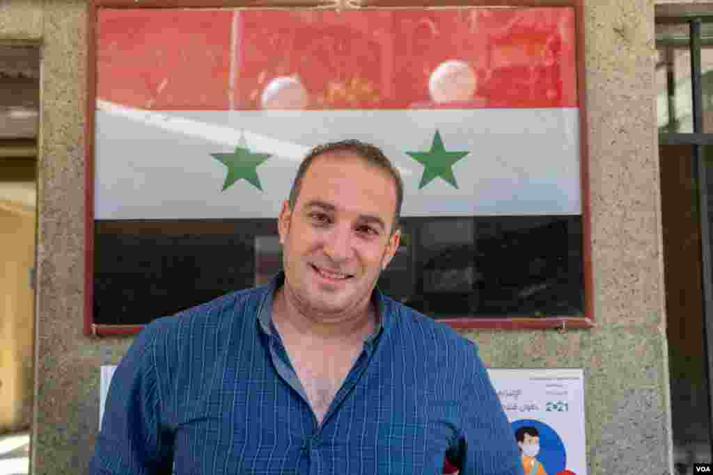 Waa'd Elsayed is a Syrian American who voted for Bashar al-Assad. Elsayed says he believes Assad is the only one capable of controlling Syria at the moment. (H. Elrasam/VOA)