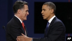 Polis hökumətə qarşı nümayişçilərin qarşısında - Kiyev, 24 yanvar, 2014