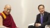 Китай піддав критиці Великобританію за спілкування з Далай-ламою 