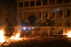 Protesters clash with police at Hong Kong Polytechnic University, Nov. 16, 2019.