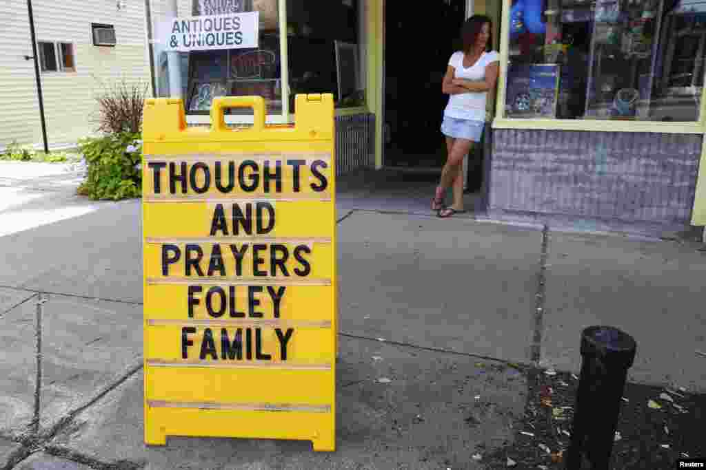 A sign outside a shop remembers James Foley in his hometown of Rochester, New Hampshire, Aug. 20, 2014.