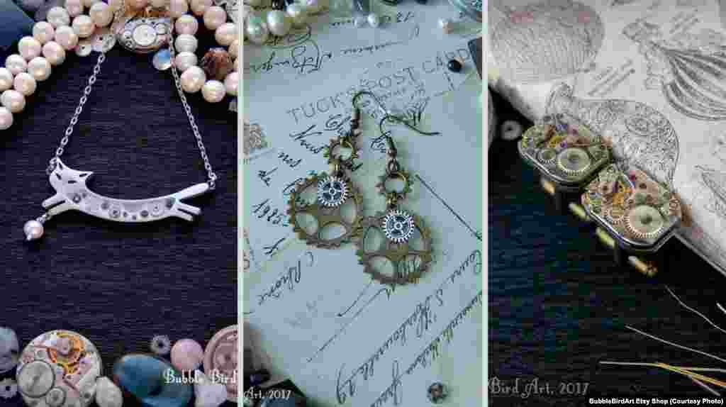 Вікторія Клочко виготовляє прикраси з деталей і механізмів годинника.