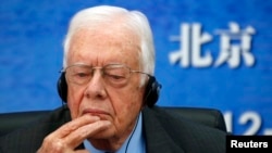 美国前总统卡特在北京大学的座谈会上（资料照片，2012年12月12日）