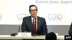 Estados Unidos "considerará sanciones adicionales" contra Venezuela, pero también está "preocupado por la gente del país", dijo el martes el secretario del Tesoro de Estados Unidos, Steven Mnuchin.