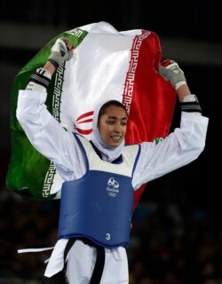 کیمیا علی‌زاده