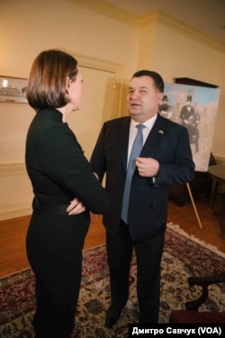 Степан Полторак