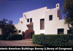 First Lady Lou Henry Hoover designed the couple’s home in California. It is now where the president of Stanford University lives.