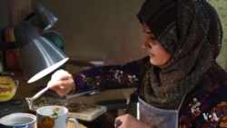 Deaf Refugee Speaks Through Artful Jewelry