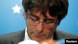  Carles Puigdemont lors d'une conférence de presse au Press Club de Bruxelles en Belgique, le 31 Oct, 2017.