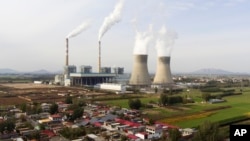 中國河北省保定市定州的國華電廠是一家燃煤電廠。 （2023年11月10日）