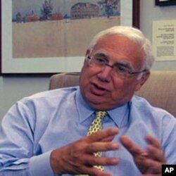 Tulane University President Scott Cowen