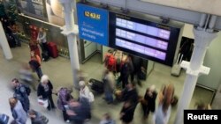 Battling the Spread of Ebola 