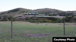 Other than a few rugged football fields, there are no recreational facilities for the young people of Zidindi (Photo:D.Taylor)